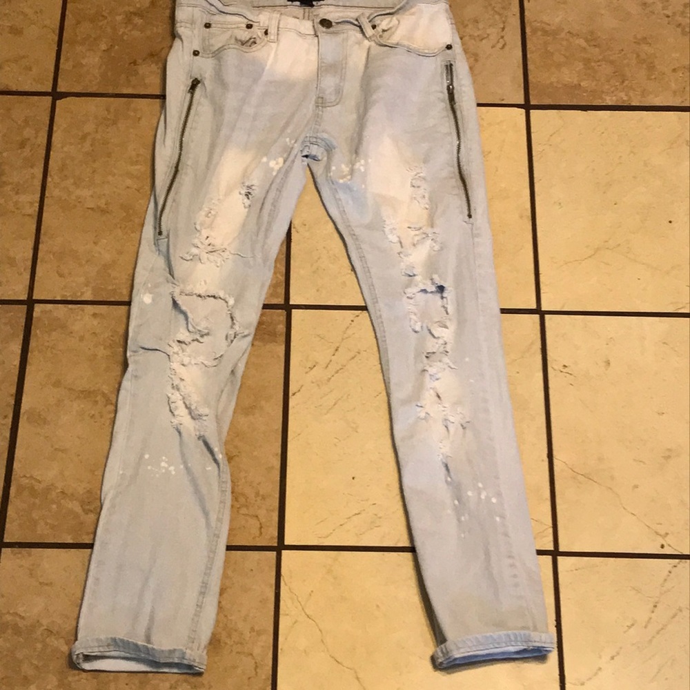 Ripped jeans